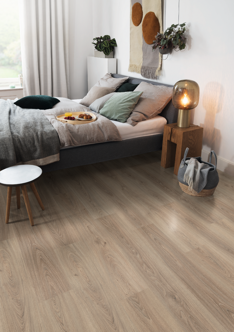 Rendered Amiens Oak Light - 1