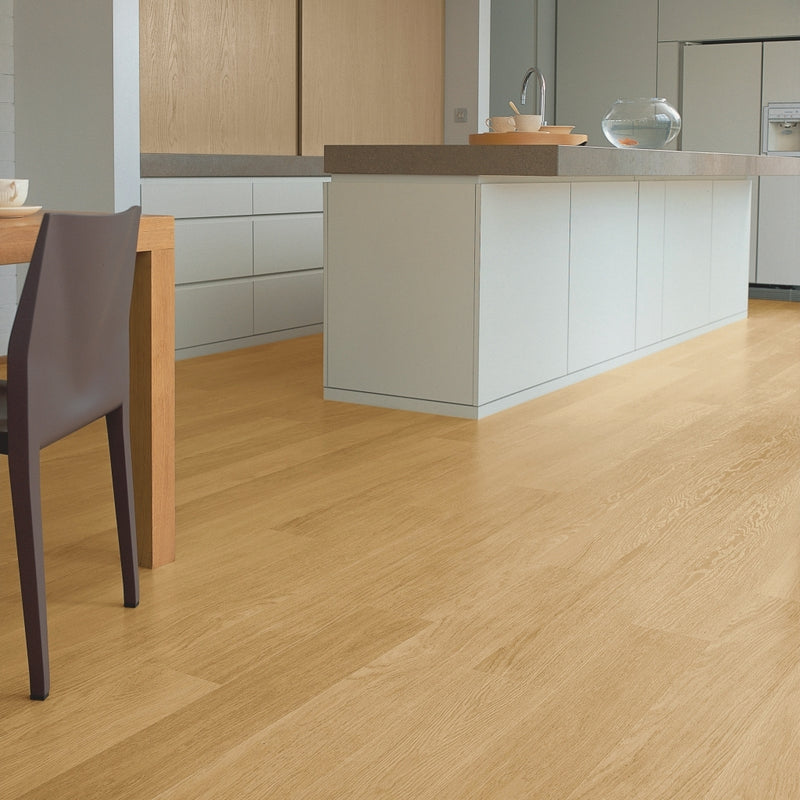 Rendered Natural Varnished Oak - 1