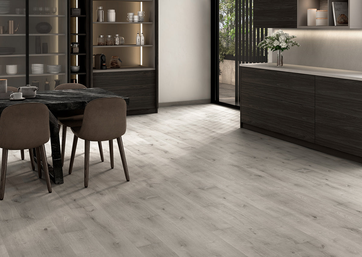 files/Finfloor_Original_Calcic_Oak_Install_Image.jpg