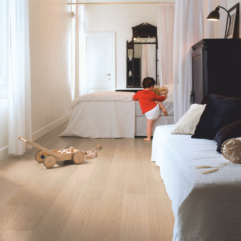 Rendered White Varnished Oak - 1